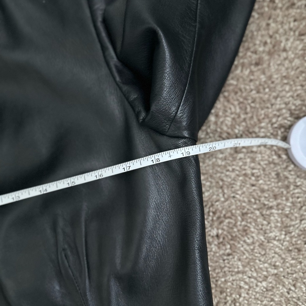 Preview Collection Black Leather Jacket - Picture 4 of 4